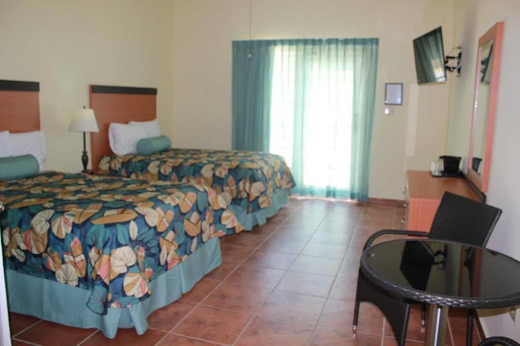 Parador Palmas de Lucia Yabucoa Exterior foto
